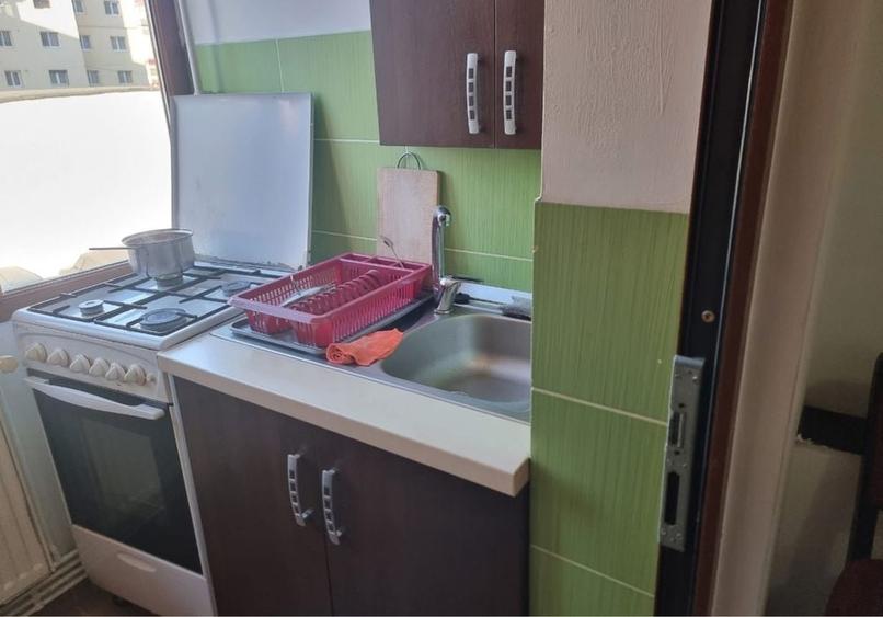 Apartament cu 2 camere decomandat în Bascov