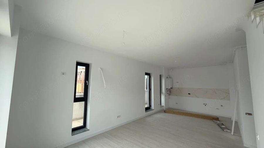 Apartament cu 3 camere în Nerva Traian