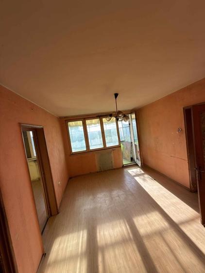 Apartament cu 2 camere semidecomandat în Țiglina 1