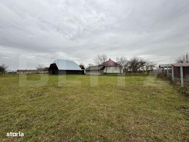 Casa de vanzare cu 3 camere, 2050 mp, zona Tatarasti - 4