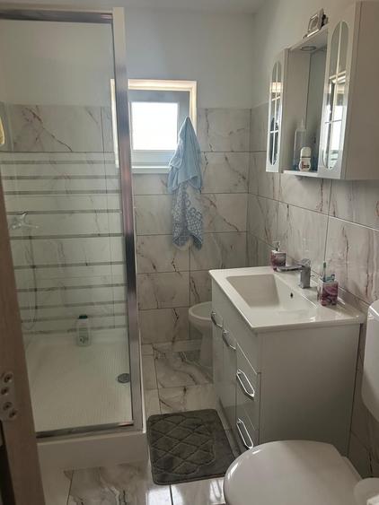 Apartament cu 2 camere decomandat în Beba Veche