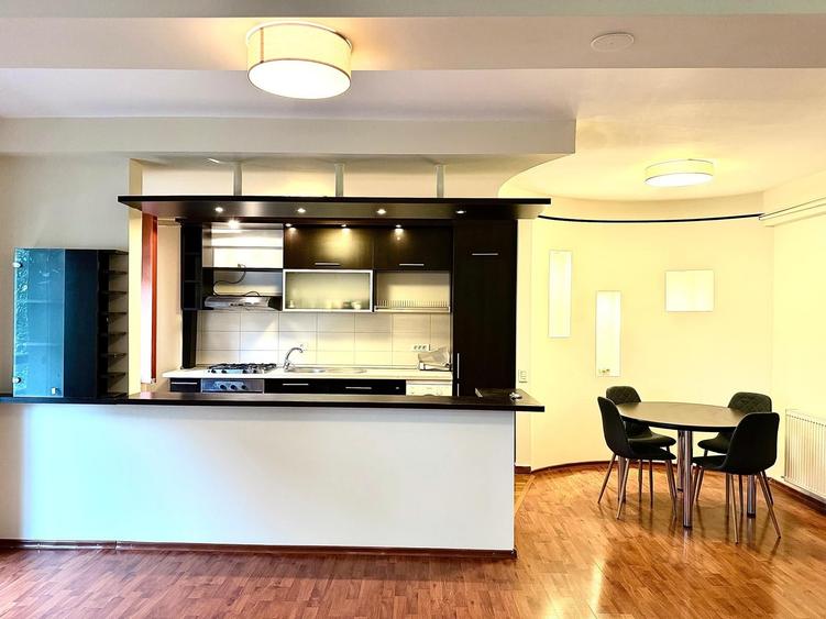 Apartament cu 2 camere semidecomandat în Bucureștii Noi
