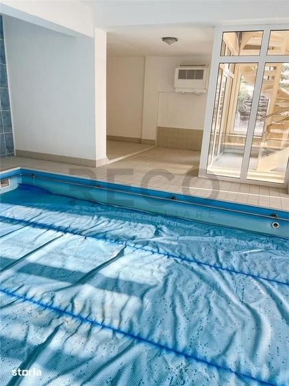 Casă cu 5 camere cu Teren 8030 Mp în Sânmartin
