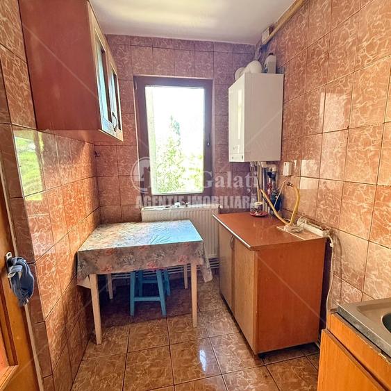 Apartament cu 2 camere decomandat în Micro 39