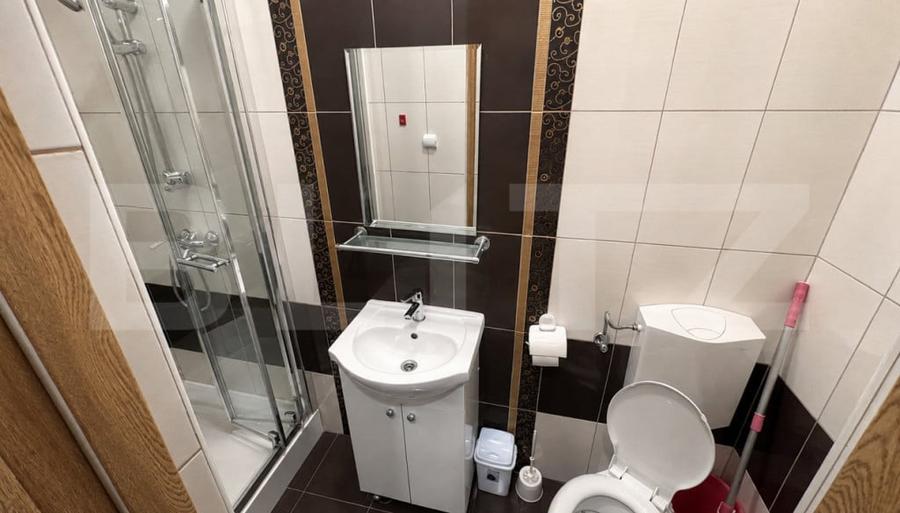 Apartament de vanzare cu 4 camere, 145 mp, zona Anghel Sali - 13