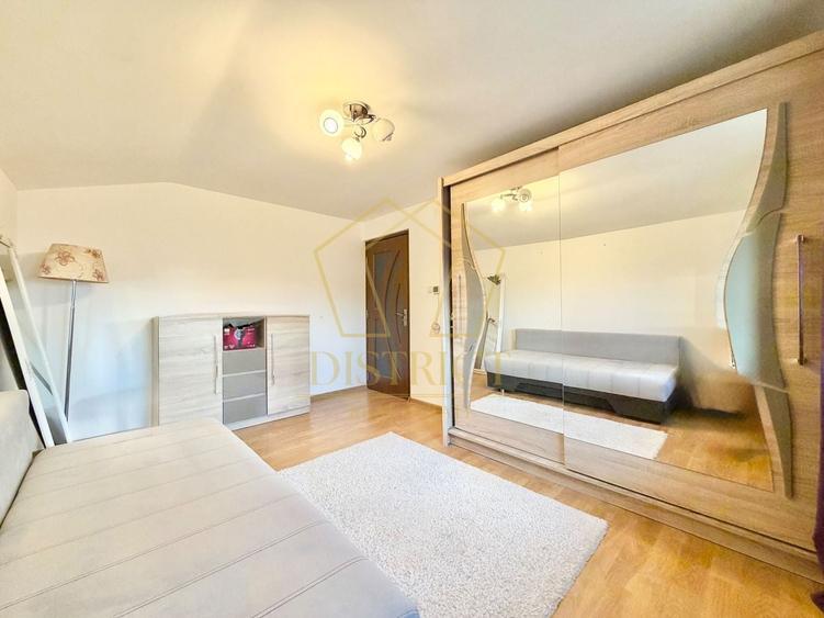 Duplex cu 4 camere cu Canalizare în Giroc