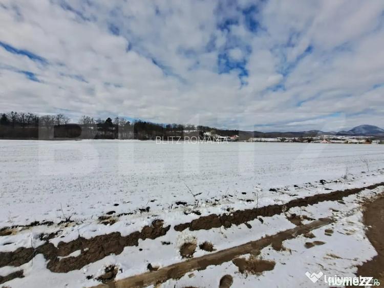 Teren intravilan agricol de vanzare, 10.640 mp, front, Vulc - Vulcan (Brasov)