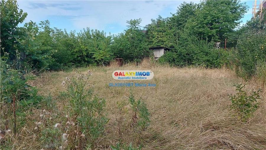 Casă cu Teren 1160 Mp în Central