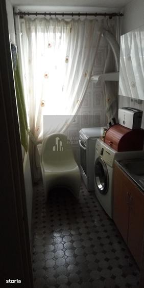 Apartament cu 4 camere în Drumul Taberei