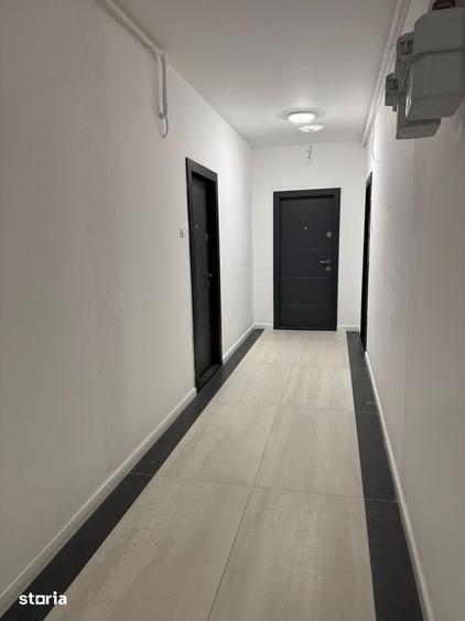 Apartament cu 2 camere decomandat în Apărătorii Patriei