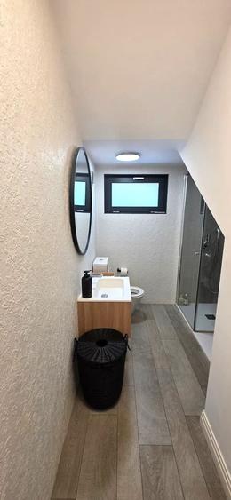 Duplex cu 5 camere cu Canalizare în Pipera