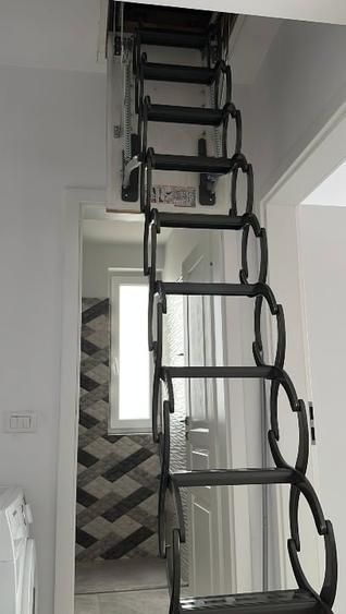 Apartament cu 2 camere semidecomandat, mobilat în Giroc