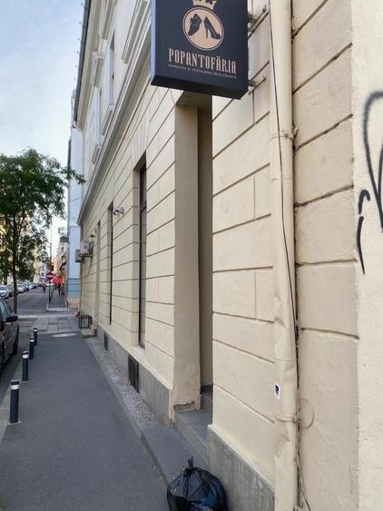 Spațiu comercial, de 51 mp, în Central