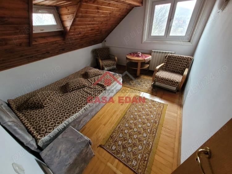 Casă cu 6 camere în Cornu