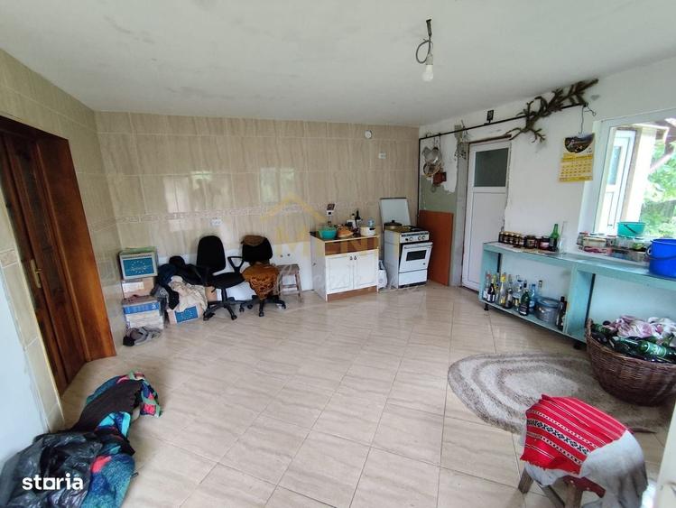 Casă cu 4 camere în Fundeni