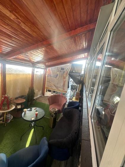 Apartament cu 3 camere semidecomandat în Apărătorii Patriei