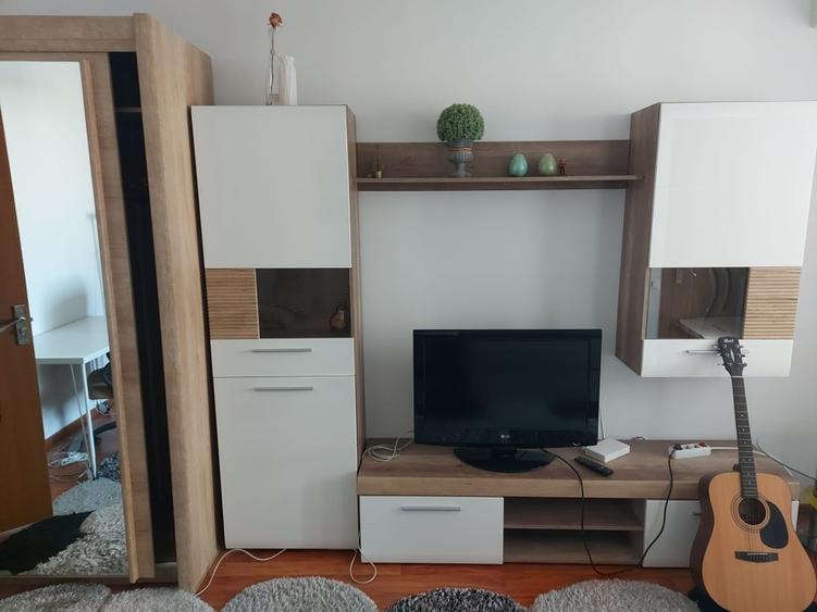 Garsonieră semidecomandată, mobilată în Titan