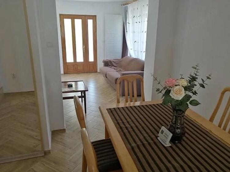 Casă cu 6 camere cu Teren 420 Mp în Breaza