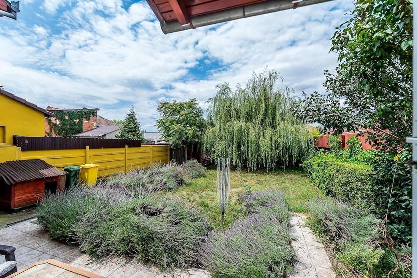 Casă cu 5 camere cu Teren 367 Mp în Pârneava