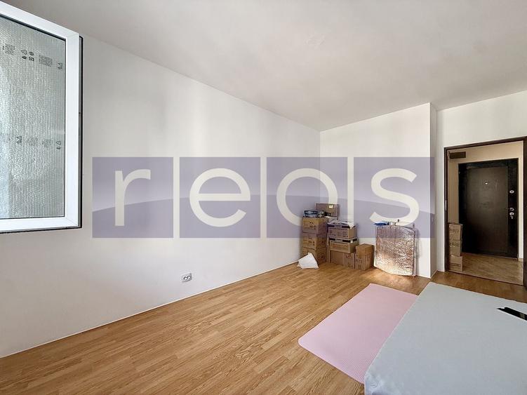 Apartament cu 3 camere decomandat în Dristor