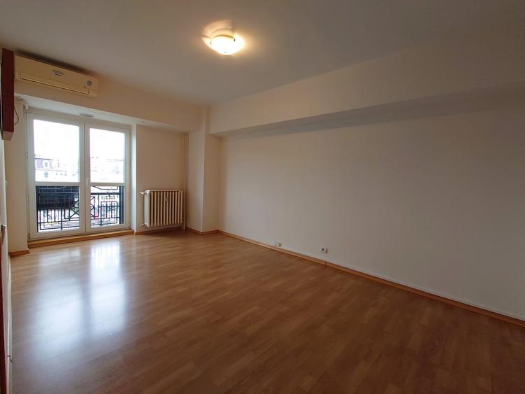 Apartament cu 2 camere decomandat în Unirii