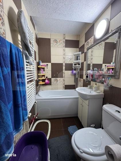 Apartament cu 2 camere semidecomandat în Batiz