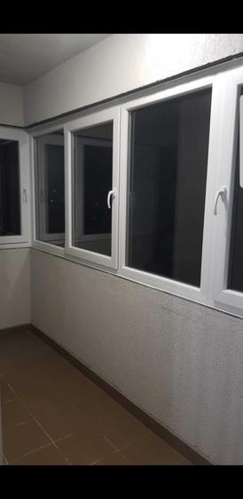 Garsonieră decomandată în Roșu