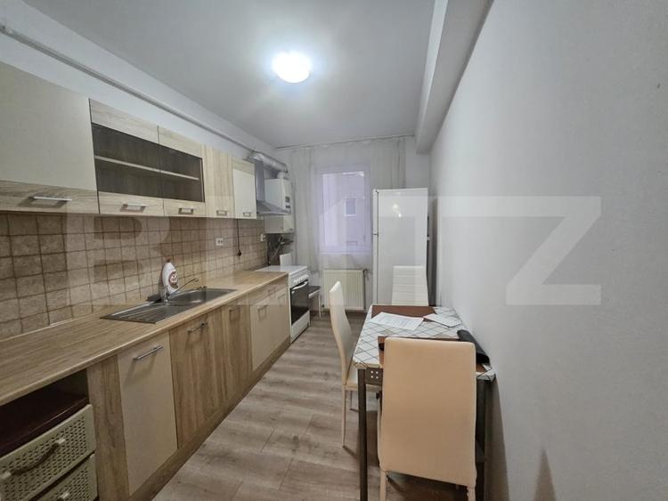 Apartament cu 2 camere decomandat, mobilat în Florești