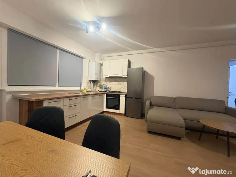 Apartament cu 2 camere decomandat în Sânpetru