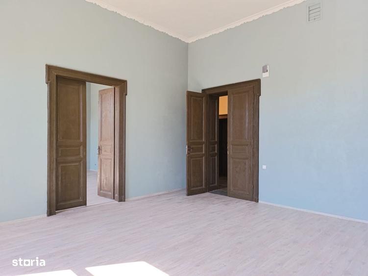 Spațiu comercial, de 200 mp, în Aurel Vlaicu