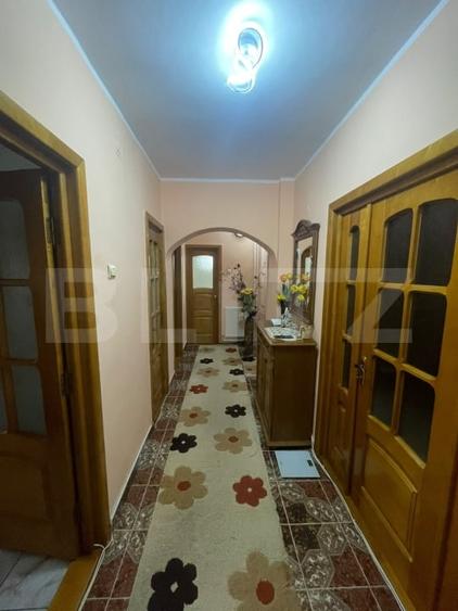 Apartament cu 3 camere decomandat în Burdujeni