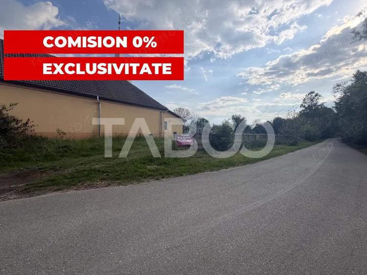 Teren de 2200 mp, în Săvăstreni