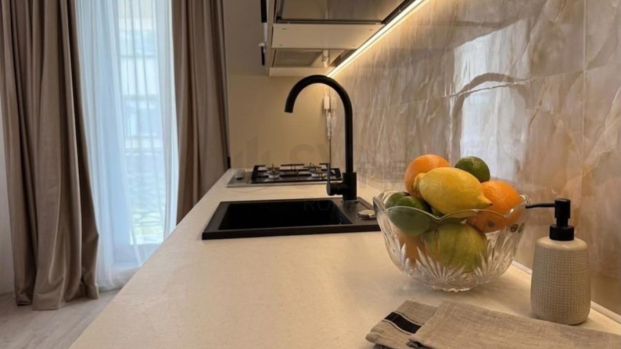 Apartament cu 2 camere semidecomandat, mobilat în Nord