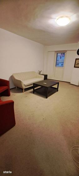 Apartament cu 2 camere decomandat în Centrul Civic