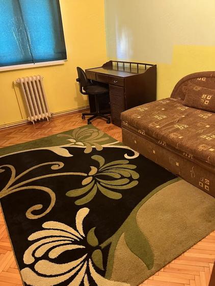 Apartament cu 3 camere decomandat în Fabric