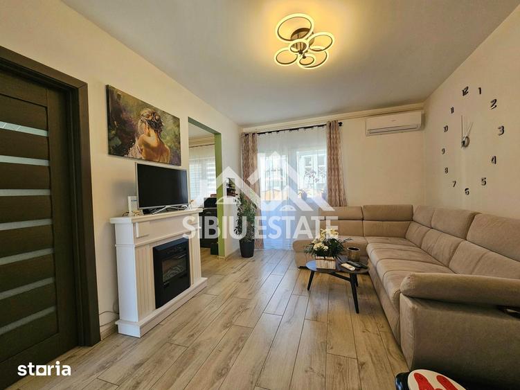 Apartament cu 3 camere decomandat în Central