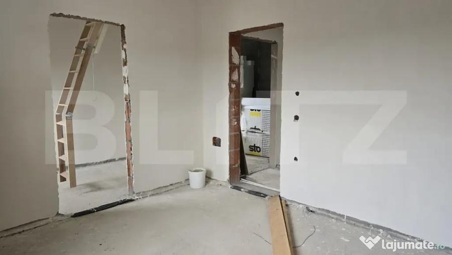 Casă cu 4 camere cu Teren 420 Mp în Periferie
