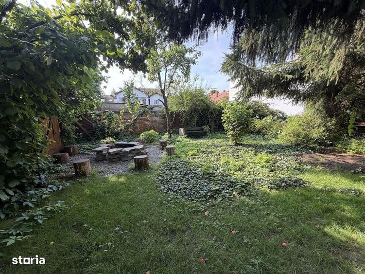 Casă cu 3 camere cu Teren 603 Mp în Ultracentral