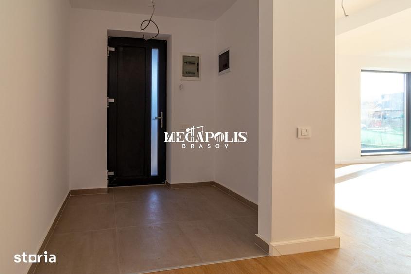Casă cu 4 camere cu Teren 350 Mp în Ghimbav