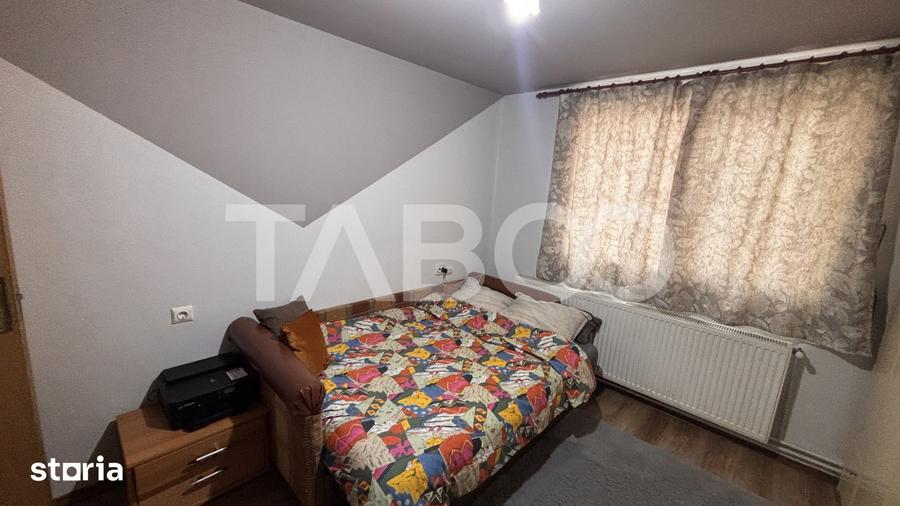 Casă cu 5 camere cu Teren 190 Mp în Șeica Mare