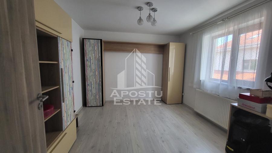Duplex cu 4 camere cu Canalizare în Dumbrăvița