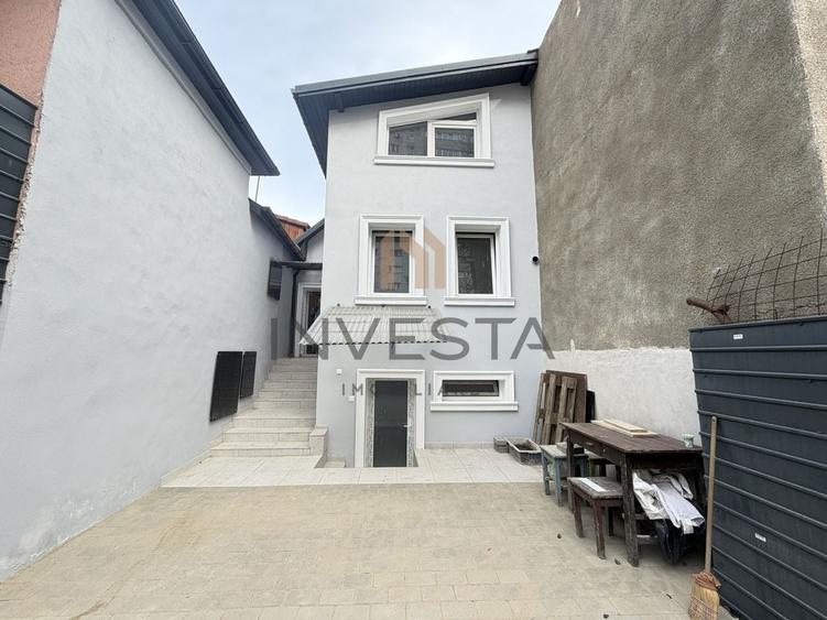 Apartament cu 3 camere decomandat în Mărăști