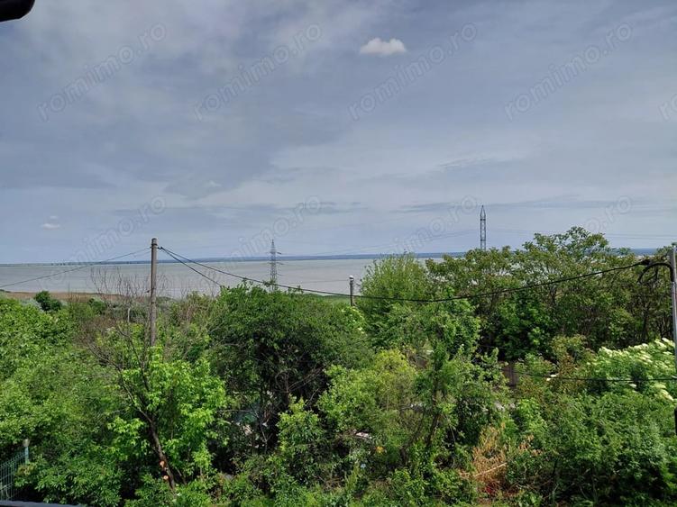 Casă cu Teren 522 Mp în Sud
