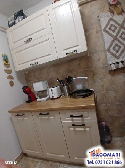 Apartament cu 2 camere decomandat în Tractorul