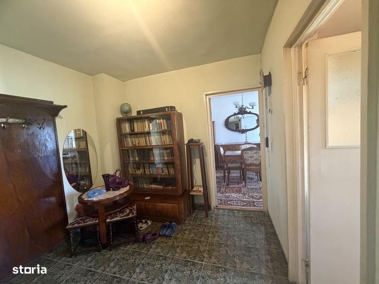 Apartament cu 2 camere decomandat în Calea Dumbrăvii