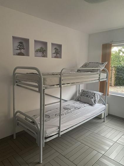 Casă cu 3 camere cu Teren 400 Mp în Bonț