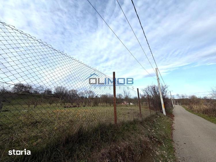 Teren de 9123 mp, în Central