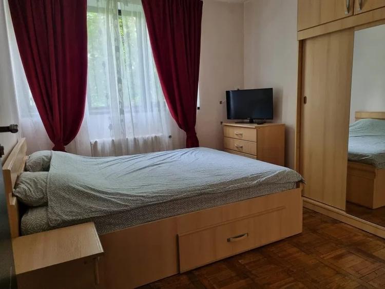 Apartament cu 2 camere decomandat, mobilat în Drumul Taberei