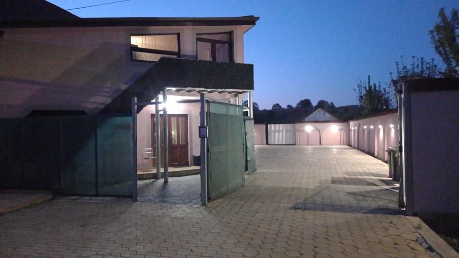 Casă cu 4 camere în Burdujeni