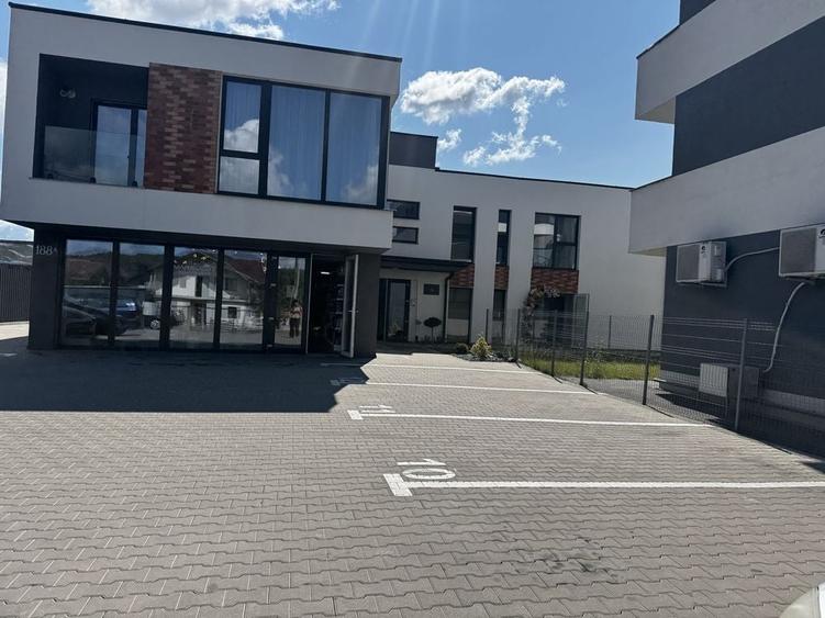 Spațiu comercial, de 45 mp, în Apahida
